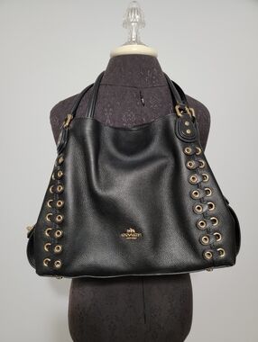 Coach Rare Edie Shoulder Bag W/ Coach Link Detail